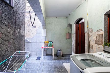 Casa à venda com 280m², 3 quartos e 3 vagas Casa à venda com 280m², 3 quartos e 3 vagasÁrea de Serviço