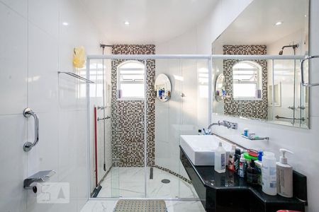 Casa à venda com 280m², 3 quartos e 3 vagas Casa à venda com 280m², 3 quartos e 3 vagasBanheiro da Suíte