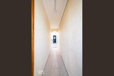 Casa à venda com 280m², 3 quartos e 3 vagas Casa à venda com 280m², 3 quartos e 3 vagasCorredor Externo