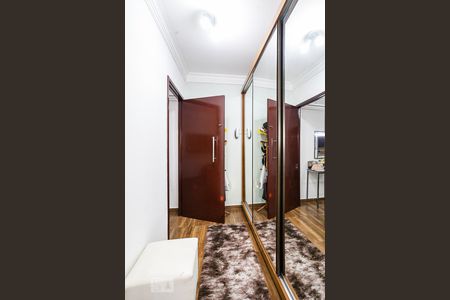 Casa à venda com 280m², 3 quartos e 3 vagas Casa à venda com 280m², 3 quartos e 3 vagasCloset da Suíte