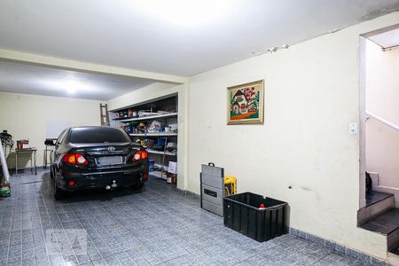 Casa à venda com 280m², 3 quartos e 3 vagas Casa à venda com 280m², 3 quartos e 3 vagasGaragem