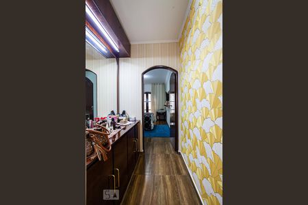 Casa à venda com 280m², 3 quartos e 3 vagas Casa à venda com 280m², 3 quartos e 3 vagasCorredor