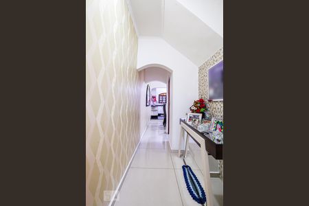 Corredor de casa à venda com 3 quartos, 280m² em Parque das Nações, Santo André