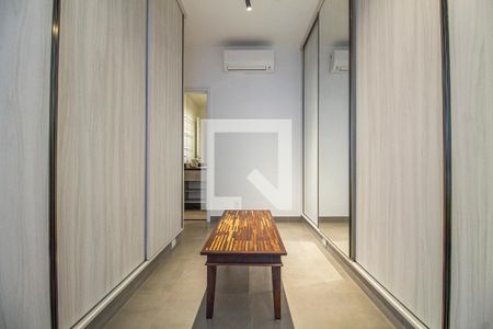 Apartamento à venda com 132m², 2 quartos e 1 vagaSuíte