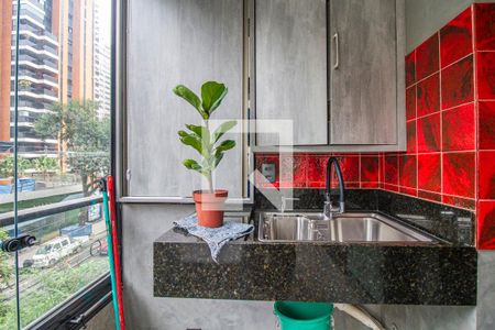 Apartamento à venda com 132m², 2 quartos e 1 vagaÁrea de Serviço