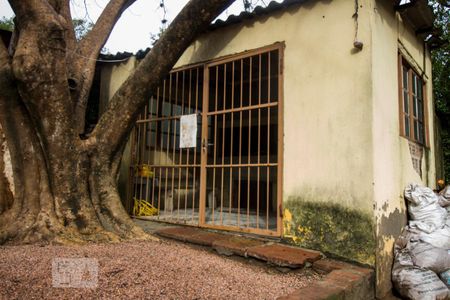 Apartamento à venda com 33m², 2 quartos e 1 vaga Apartamento à venda com 33m², 2 quartos e 1 vagaÁrea comum - Churrasqueira