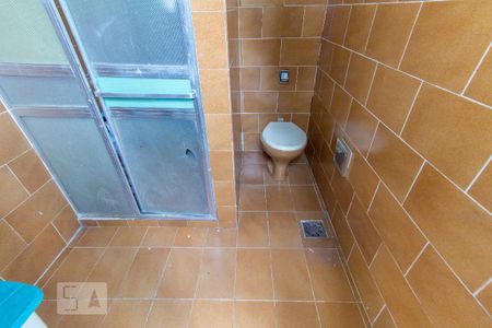 Casa à venda com 499m², 6 quartos e 7 vagasCasa 1 - Banheiro de Serviço 2