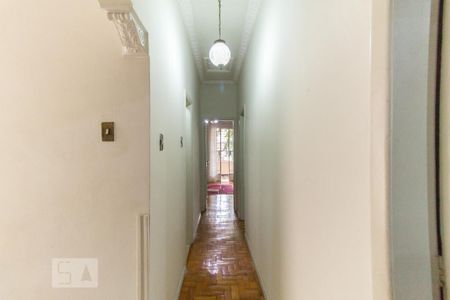 Casa à venda com 499m², 6 quartos e 7 vagasCasa 1 - Corredor