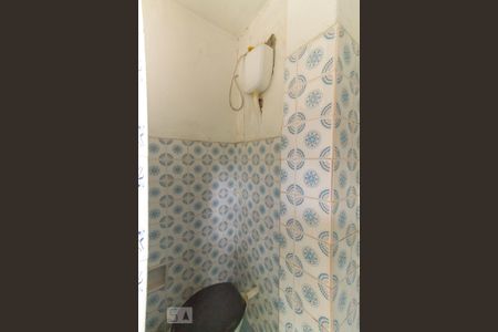 Casa à venda com 499m², 6 quartos e 7 vagasCasa 1 - Banheiro de Serviço 1