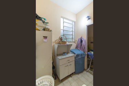 Casa à venda com 499m², 6 quartos e 7 vagasCasa 2 - Área de Serviço