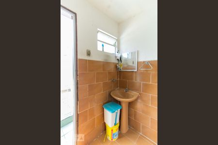 Casa à venda com 499m², 6 quartos e 7 vagasCasa 1 - Banheiro de Serviço 2