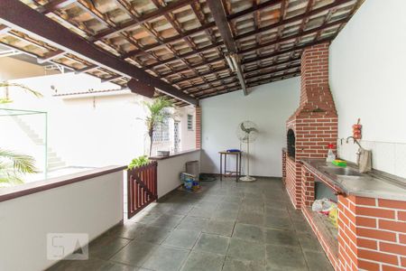 Casa à venda com 499m², 6 quartos e 7 vagasChurrasqueira