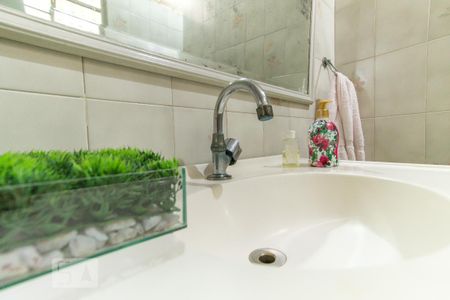 Casa à venda com 499m², 6 quartos e 7 vagasCasa 1 - Banheiro Social 1