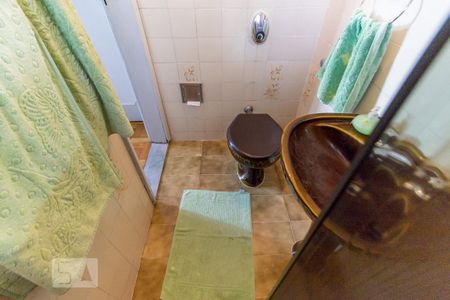 Casa à venda com 499m², 6 quartos e 7 vagasCasa 1 - Banheiro da Suíte