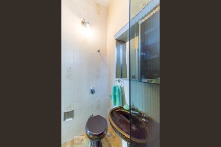 Casa à venda com 499m², 6 quartos e 7 vagasCasa 1 - Banheiro da Suíte