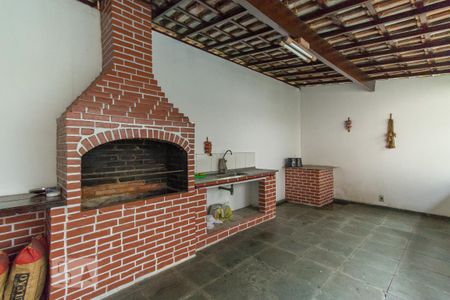 Casa à venda com 499m², 6 quartos e 7 vagasChurrasqueira