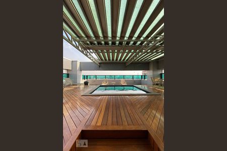 Apartamento para alugar com 45m², 1 quarto e 1 vaga Apartamento para alugar com 45m², 1 quarto e 1 vagaÁrea comum - Piscina