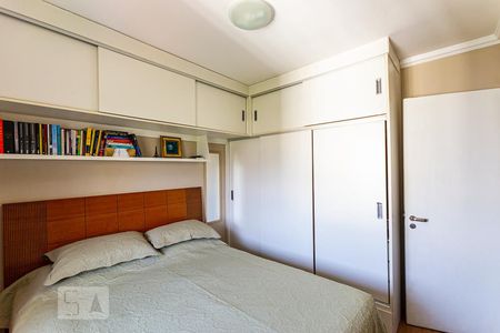 Quarto 2 de apartamento à venda com 2 quartos, 50m² em Engenhoca, Niterói
