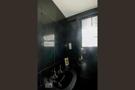 Apartamento à venda com 400m², 4 quartos e 1 vagaLavabo