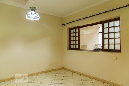 Sala de jantar de casa à venda com 4 quartos, 144m² em Vila Guarani, São Paulo