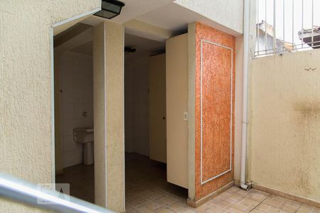 Casa à venda com 144m², 4 quartos e 2 vagasÁrea de serviço