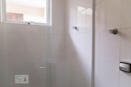 Casa à venda com 144m², 4 quartos e 2 vagasBanheiro da edícula