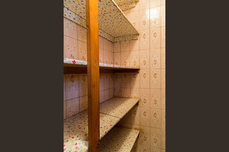 Casa à venda com 144m², 4 quartos e 2 vagasDespensa