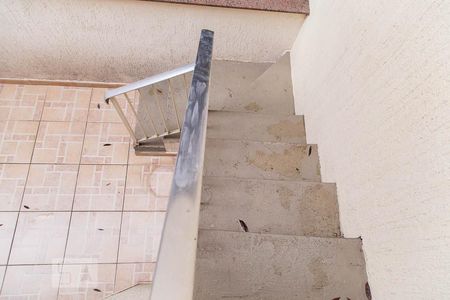 Casa à venda com 144m², 4 quartos e 2 vagasEscada dos fundos