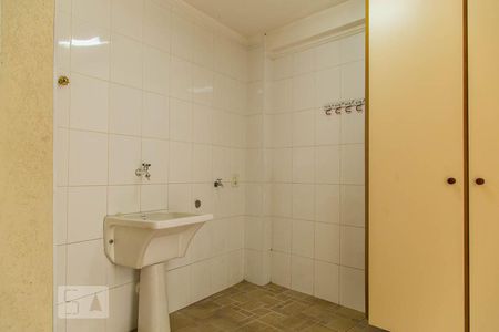 Casa à venda com 144m², 4 quartos e 2 vagasÁrea de serviço