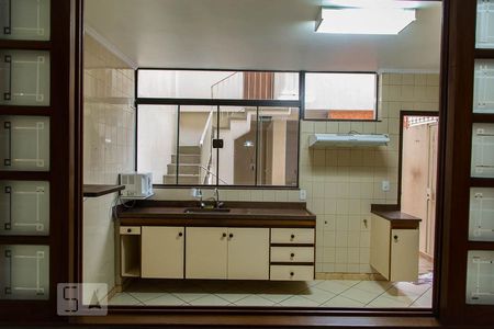 Casa à venda com 144m², 4 quartos e 2 vagasVista da sala de jantar