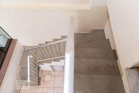 Casa à venda com 144m², 4 quartos e 2 vagasEscada dos fundos