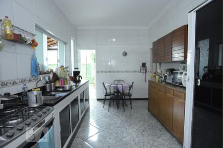 Casa à venda com 504m², 6 quartos e 2 vagasCozinha