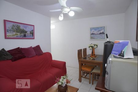 Casa à venda com 504m², 6 quartos e 2 vagasSala casa de Hospede