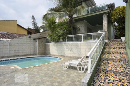 Casa à venda com 504m², 6 quartos e 2 vagasÁrea da Piscina
