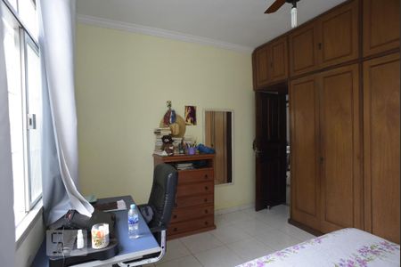 Casa à venda com 504m², 6 quartos e 2 vagasQuarto 2