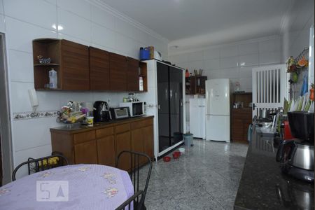 Casa à venda com 504m², 6 quartos e 2 vagasCozinha