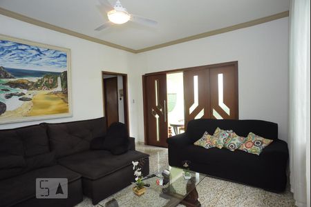 Sala de casa à venda com 6 quartos, 504m² em Pechincha, Rio de Janeiro