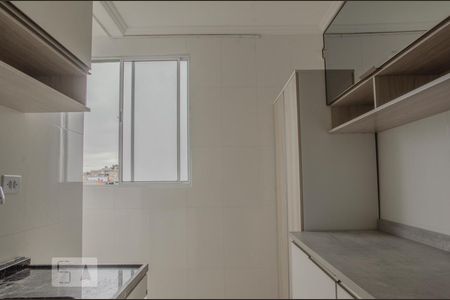 Cozinha de apartamento para alugar com 2 quartos, 51m² em Lauzane Paulista, São Paulo