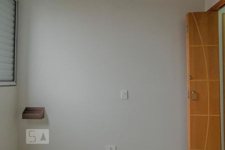 Quarto 2 de apartamento para alugar com 2 quartos, 51m² em Lauzane Paulista, São Paulo