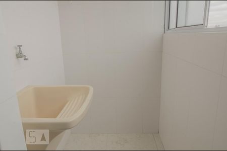 Área de serviço de apartamento para alugar com 2 quartos, 51m² em Lauzane Paulista, São Paulo