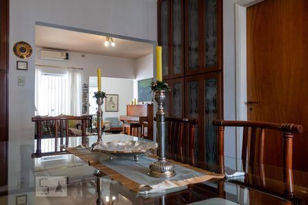 Casa para alugar com 281m², 3 quartos e 4 vagasSala de Jantar