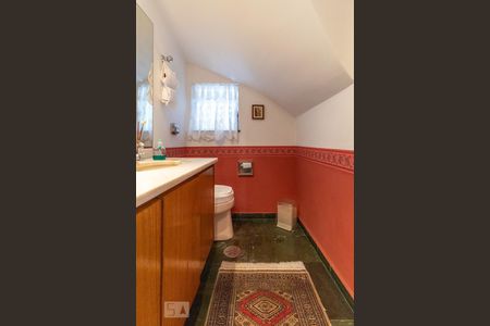 Casa para alugar com 281m², 3 quartos e 4 vagasLavabo