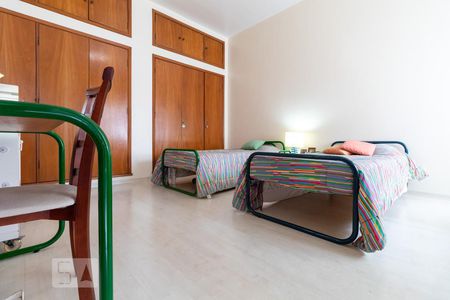 Casa para alugar com 281m², 3 quartos e 4 vagasQuarto 2