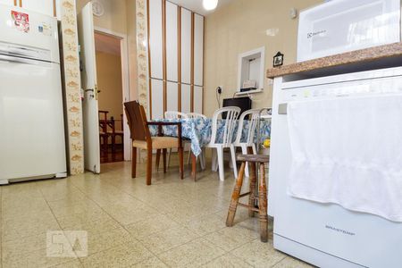 Casa para alugar com 281m², 3 quartos e 4 vagasCozinha