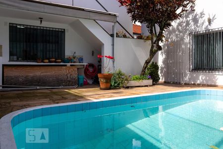Casa para alugar com 281m², 3 quartos e 4 vagasPiscina