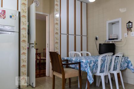 Casa para alugar com 281m², 3 quartos e 4 vagasCozinha