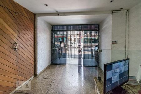Apartamento à venda com 70m², 2 quartos e 1 vagaPortaria