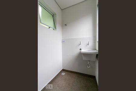 Apartamento para alugar com 44m², 2 quartos e sem vaga Apartamento para alugar com 44m², 2 quartos e sem vagaÁrea de Serviço