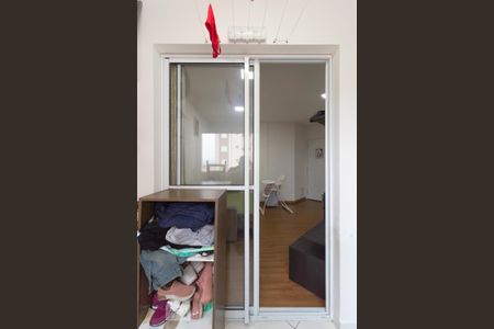 Apartamento à venda com 54m², 2 quartos e 1 vaga Apartamento à venda com 54m², 2 quartos e 1 vagaCozinha e Área de Serviço