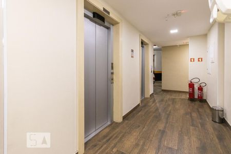 Apartamento à venda com 54m², 2 quartos e 1 vaga Apartamento à venda com 54m², 2 quartos e 1 vagaElevador
